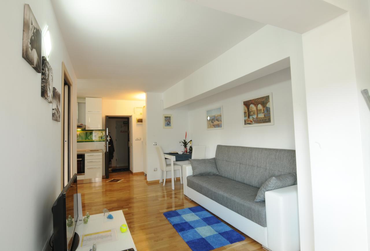 White Dream Suites Iasi Eksteriør billede